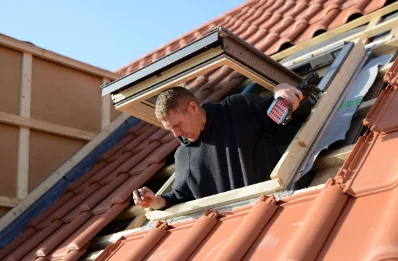 Pose de fenêtres de toit Velux à Biron